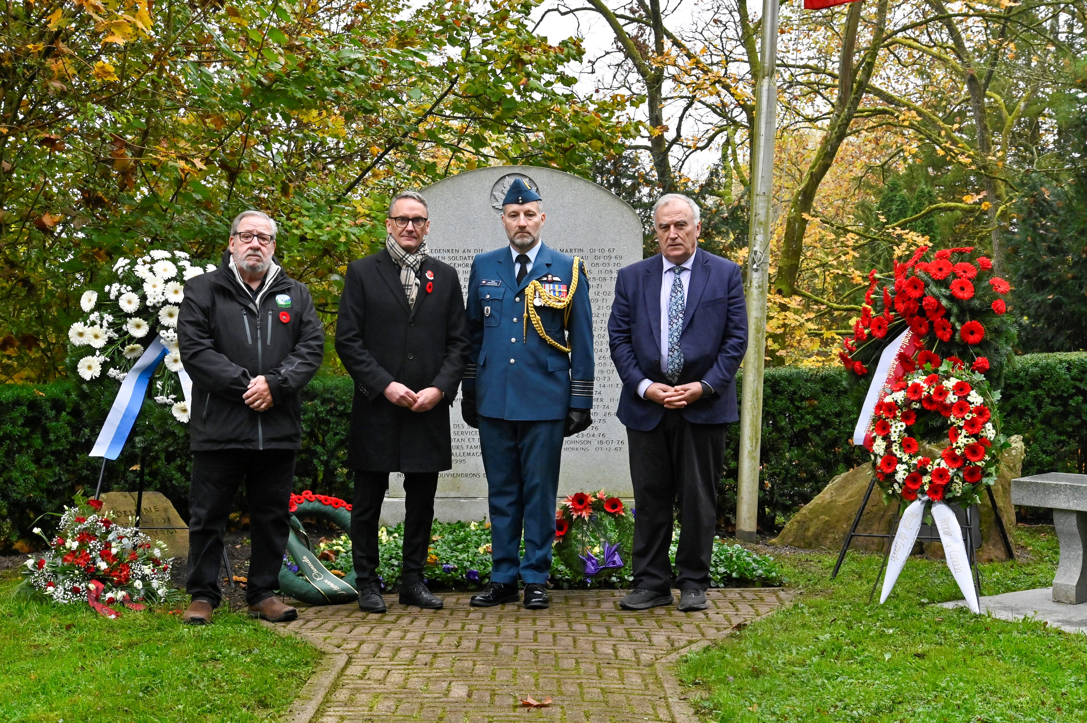 Caption: Councillor Chris Malette, Mayor of Lahr Markus Ibert, Defence Attaché of Canada Colonel James Marshall and Mayor Neil Elllis. (Photo: City of Lahr / Endrik Baublies)